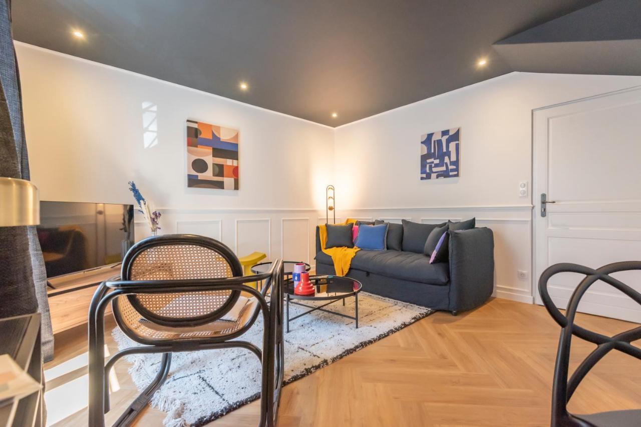 Le Cosy Chic . Proche Gare . Centre-Ville Macon . Neuf . Climatisation . Design . Wifi . Exterior foto